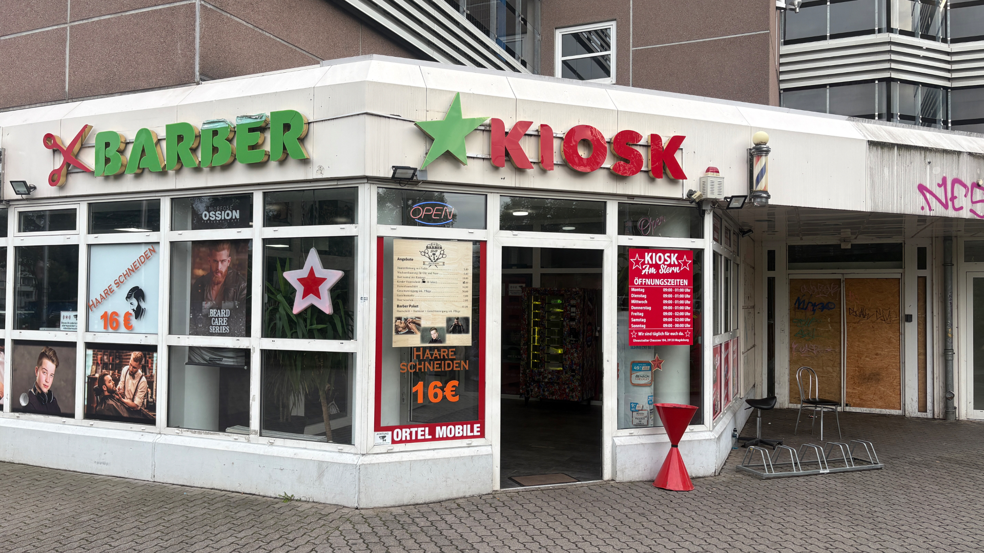 Außenansicht von Barber und Kiosk Am Stern in Magdeburg